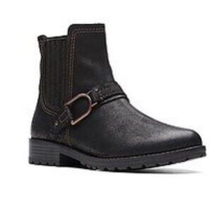 Clarks Aspra Buckle Suede Boot  7.5 Medium